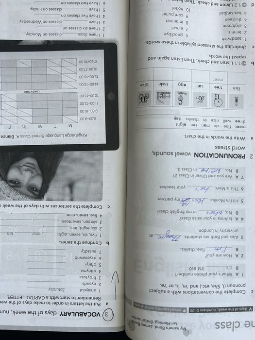 English File Elementary Workbook with Key ćwiczenia
