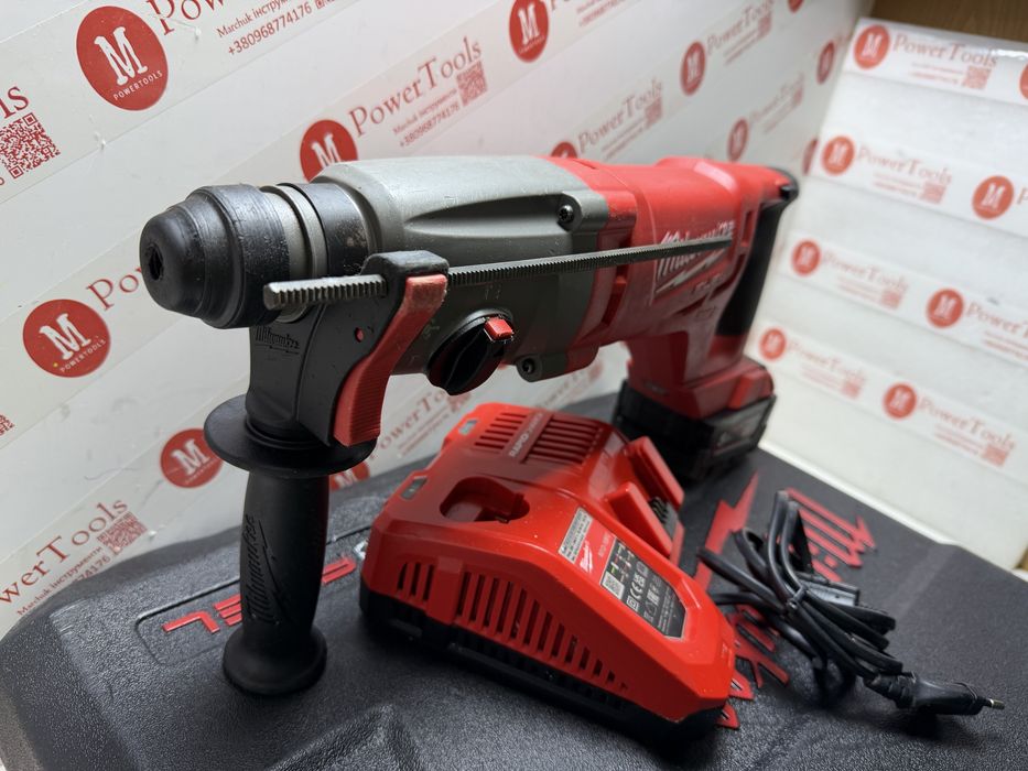 Milwaukee M18 CHD FUEL/перфоратор безщітковий мілвоке 18в (комплект)