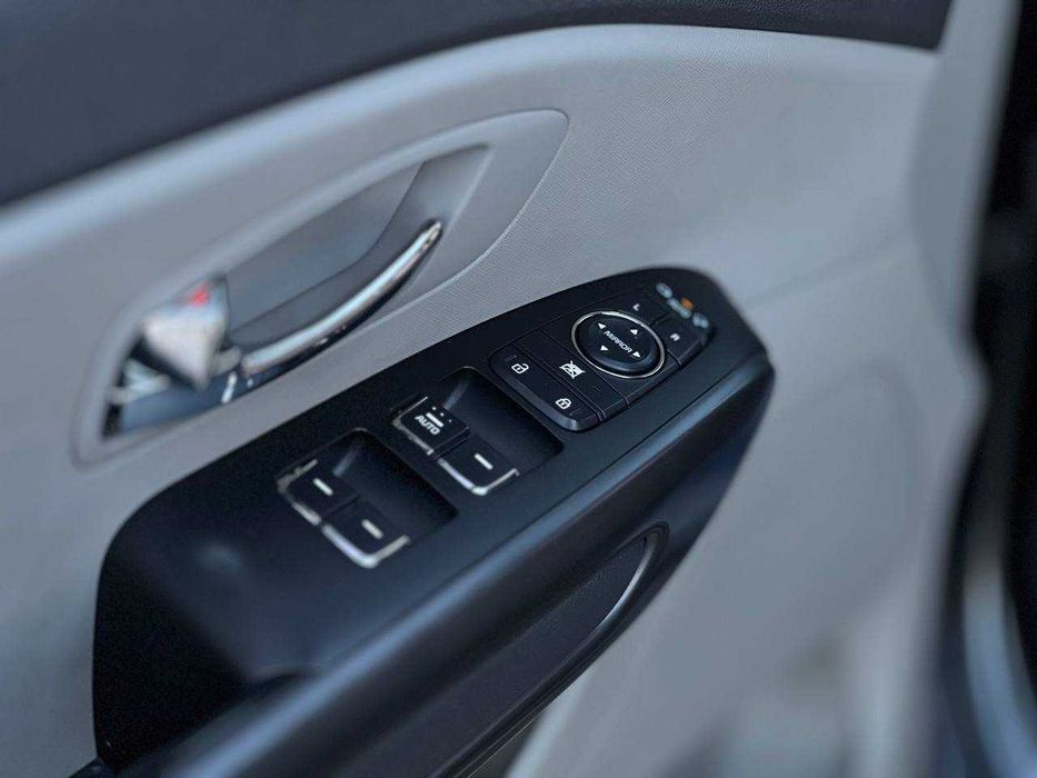 Kia Carnival 2017 (Розстрочка / Лізинг)