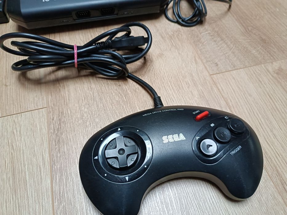 Consola Sega Mega Drive II