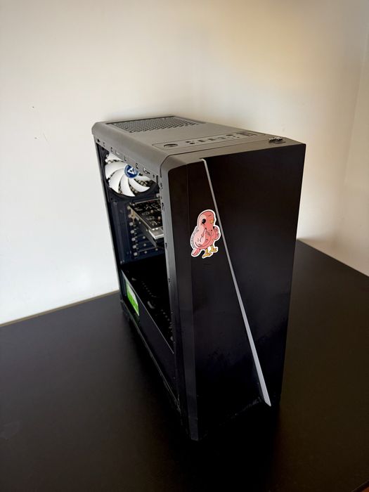 PC GAMER i7 + RX 580