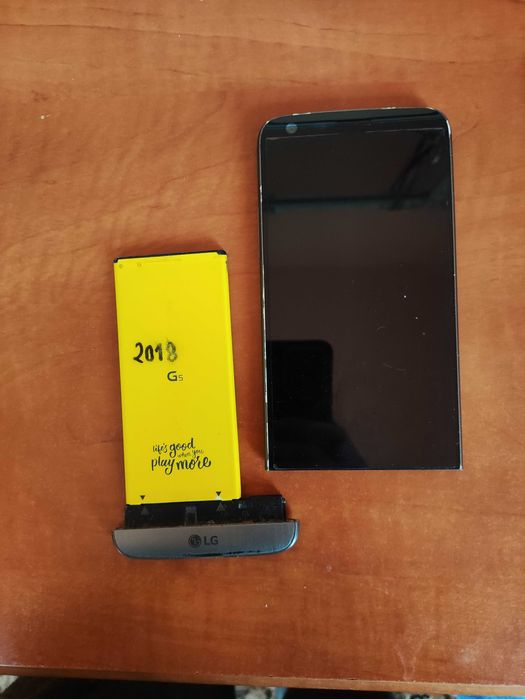 LG G5 smartfon z 2016 roku