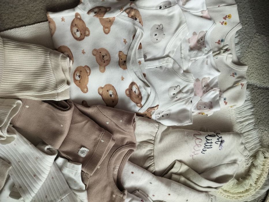 Комплект речей на дівчинку в пологовий від народження  hm, George, m&s