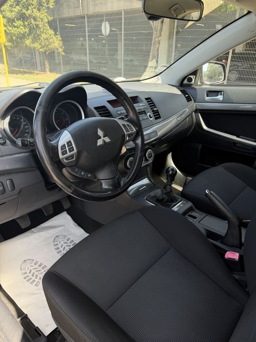 Mitsubishi Lancer SportBack 2.0 Diesel 140cvs