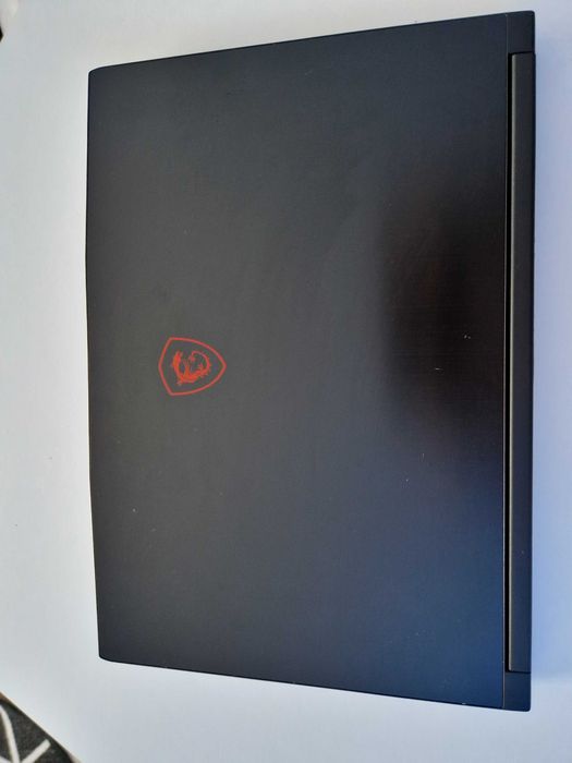 Laptop MSI MS 16R1 CORE I7 8750H 16GB RAM