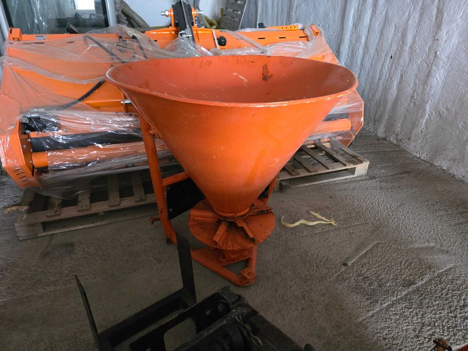 pług do śniegu ursus c 330 bardzo mocny