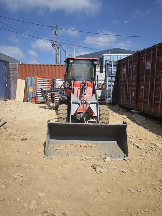 Maquina Retroescavadora