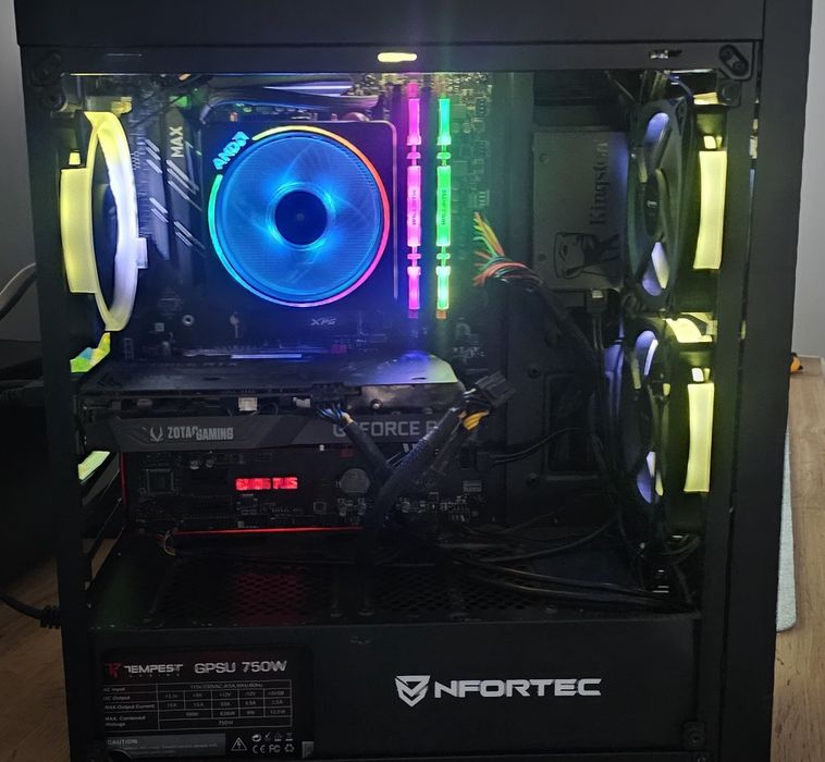 PC Gaming Ryzen 7 3700X + RTX 3060 12GB + 16GB 3200MHz + SSD 1TB