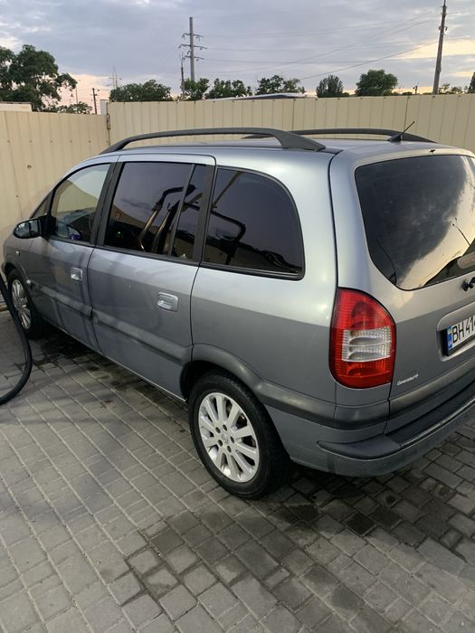 Продам OPEL ZAFIRA 2.2 tdi 2003