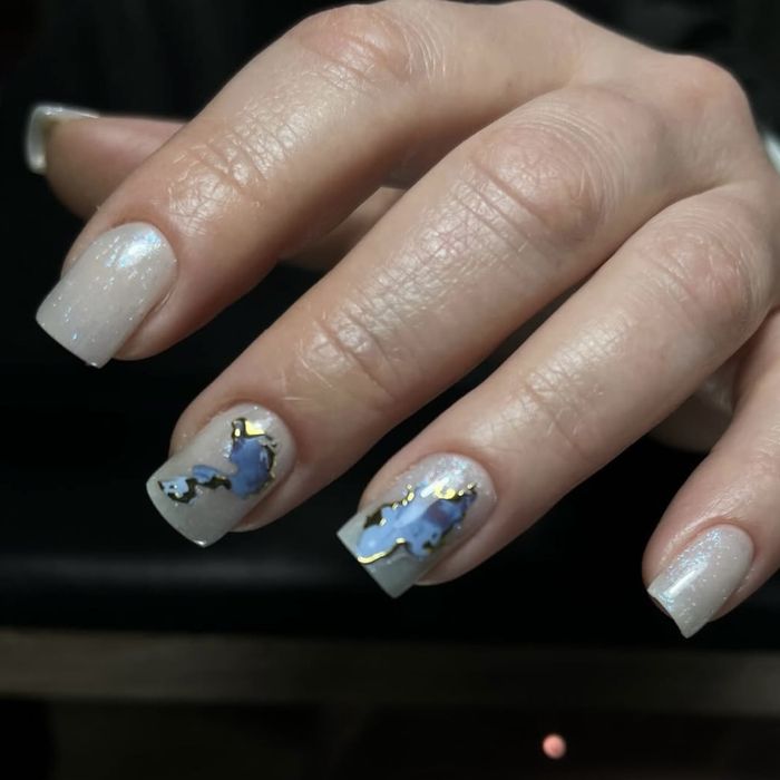 Манікюр , педикюр , нарощення нігтів, чистка стоп, чоловічий педикюр