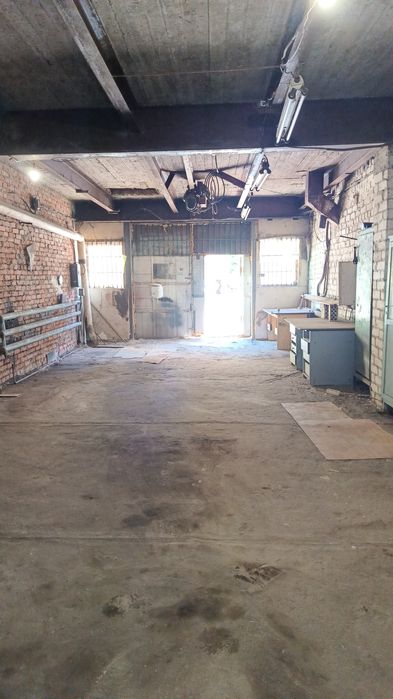 Сдаю в аренду приміщення промисловості,80 мкВ ворота висота 2.65 /2.80