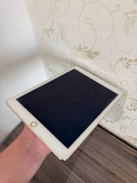 iPad air 2 64gb rose gold a1567 wifi