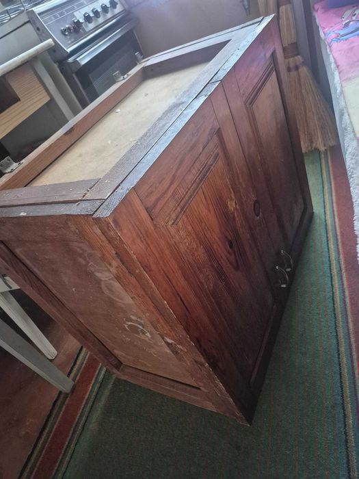 Кухонна шафа підвісна