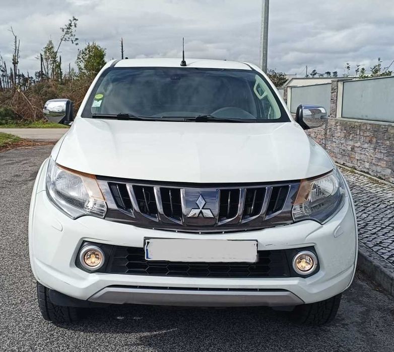 Mitsubishi L200 Instyle Strakar