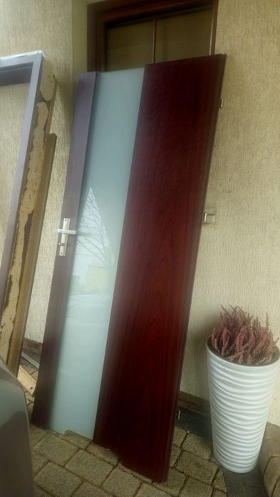 Oddam drzwi łazienkowe używane