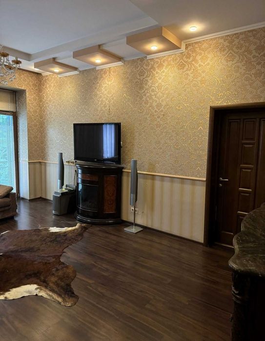 Оренда 2к квартири на вул. Шевченка 18