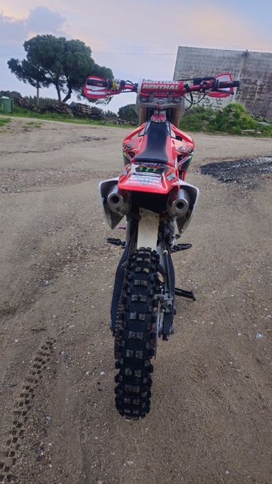 Honda Crf250r 2007 com extras 
Não aceito trocas ( ler antes de mandar