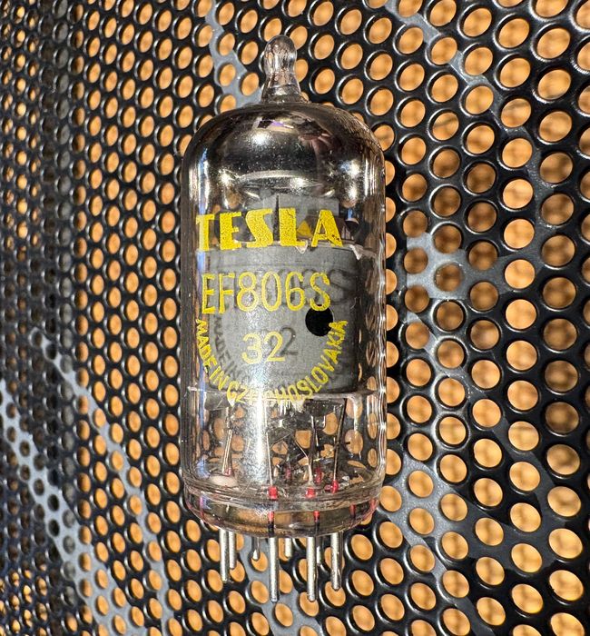 Lampa elektronowa Tesla EF806S