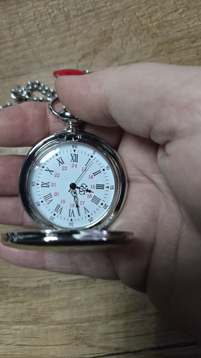 Zegarek z napisem Kocham Cię na Zawsze.