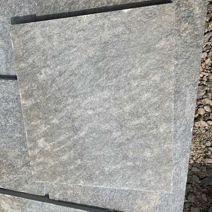 Płytki cięte z łupka grafitowego