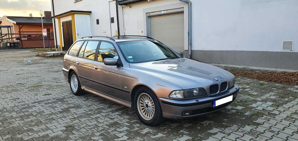 BMW 528i, Full Opcja, Jedyna Taka W Polsce, Zdrowa Karoseria i Silnik