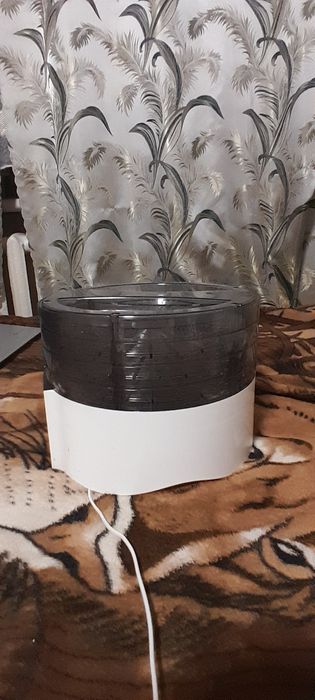 Сушка для фруктів та овочів "Zelmer 520W"