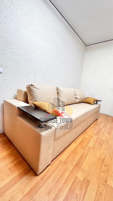 Здам 4 х кімнатний будинок у районі Епіцентру зі своїм двором і АО