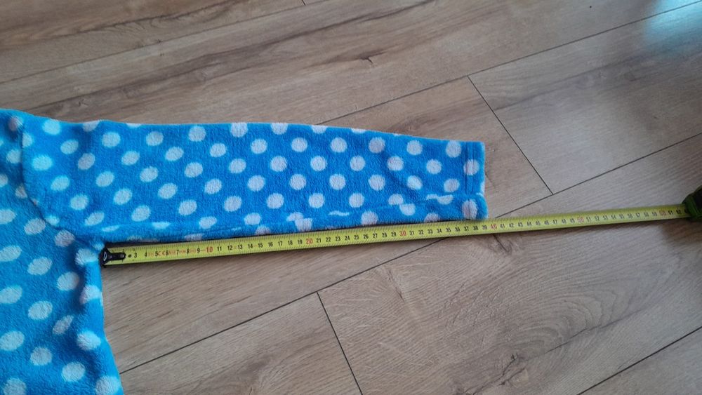 Bluzka piżamowa polarowa 146 cm z Daisy
