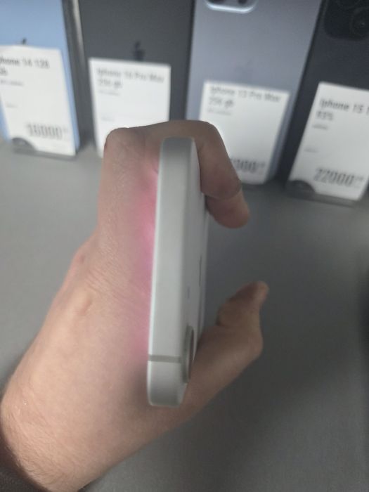 Iphone 16E 128Gb Icloud!