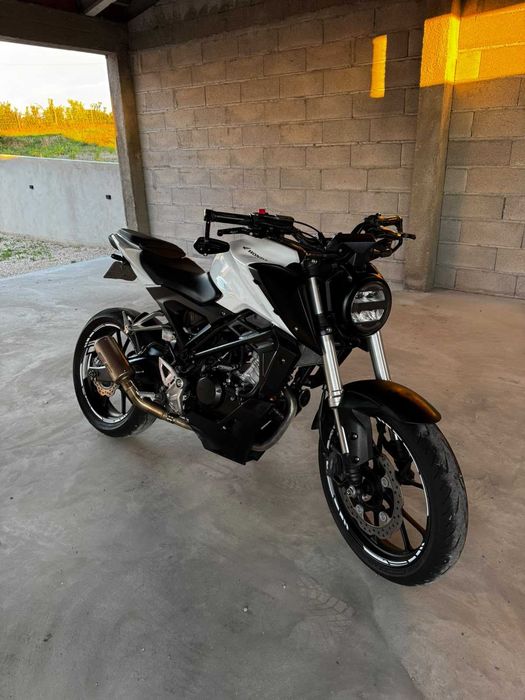 Honda CB125R 2020