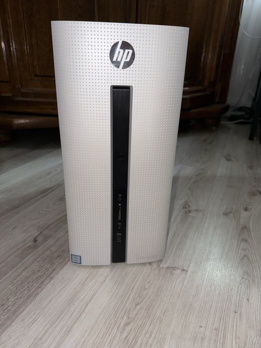 Komputer stacionarny HP i7 ram-16 GB dysk 1 T