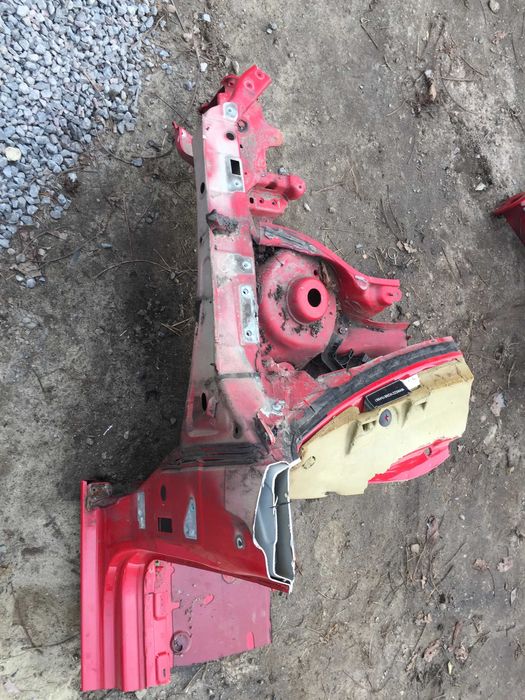 Четверть лонжерон крило Volkswagen Golf 5 Вольксваген Гольф 5