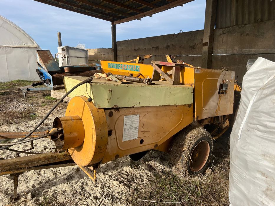 Прес підбирач rivierre casalis 490