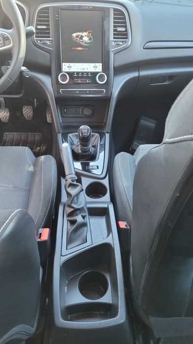 Renault megane IV 2016- na części kod koloru TERDE