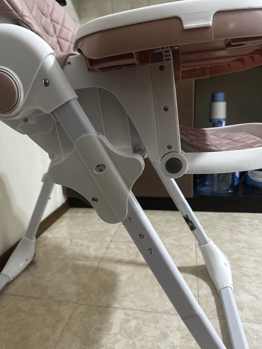 Стільчик доя годування Bambi M