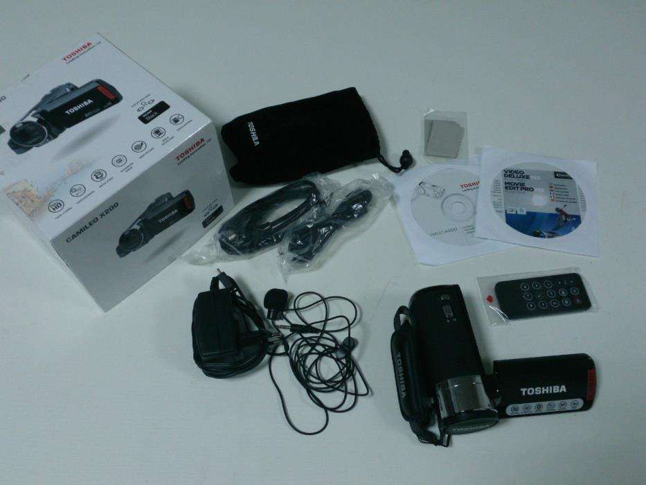 OPORTUNIDADES - Medion + Toshiba Camileo X200