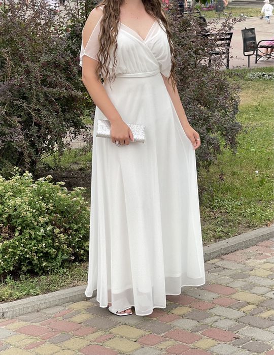Сукня вечірня біла