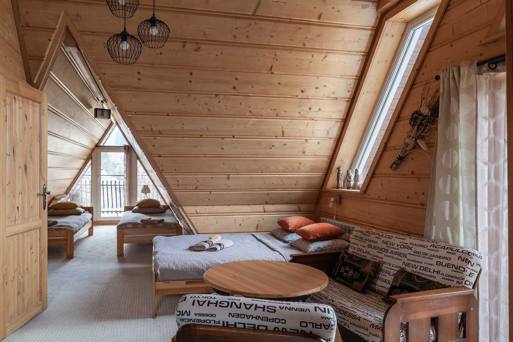 Noclegi Zakopane - blisko Krupówek - Pokój 4 osobowy - Willa Doris