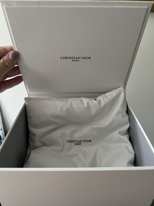 DIOR коробка для аксесуарів, косметики