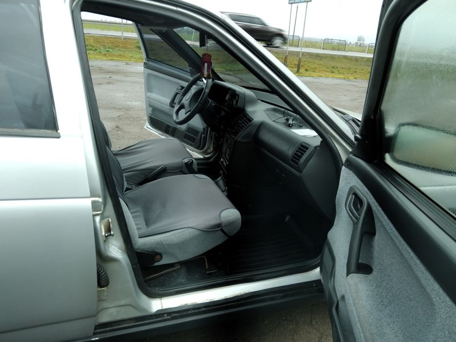 ваз 2110 газ.бензин