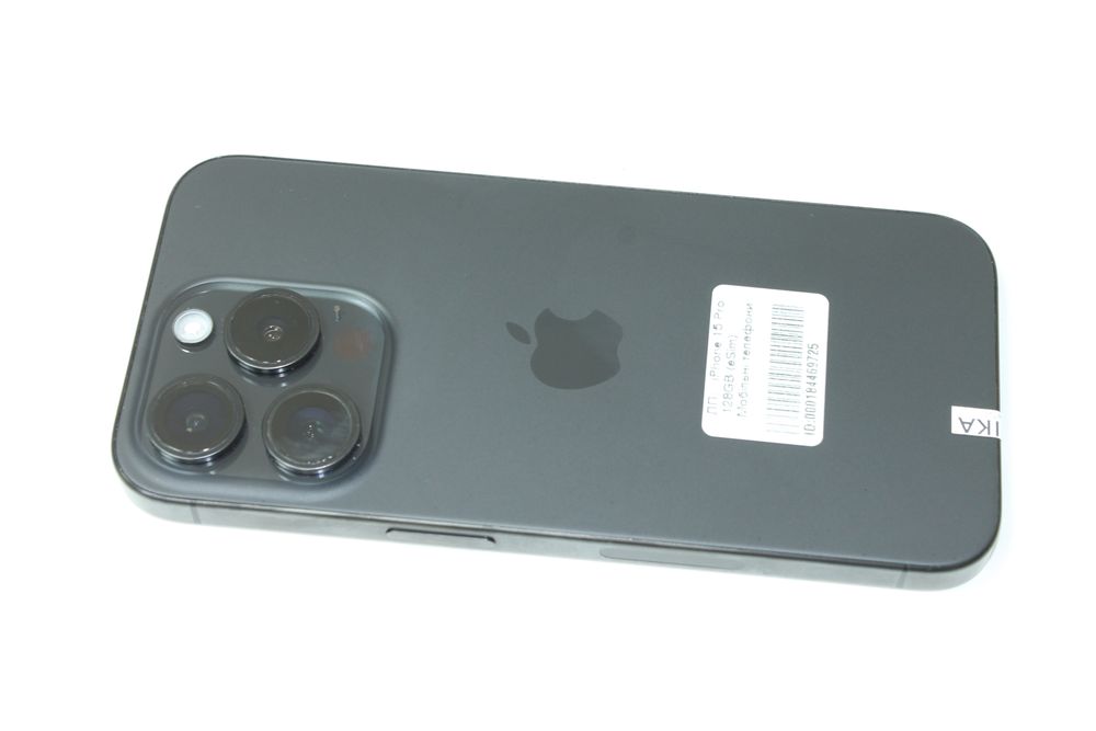 iPhone 15 Pro 128GB (e-Sim)