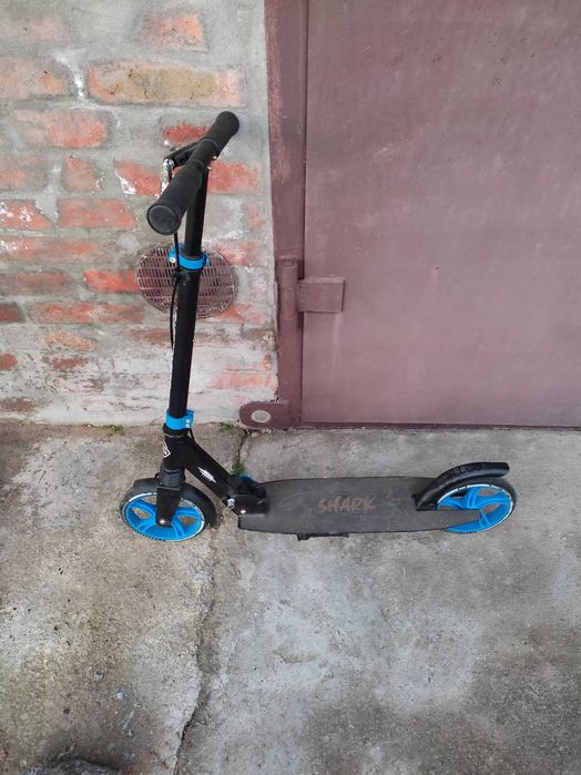 Продам дитячий самокат