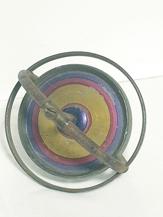 Raro antigo giroscópio