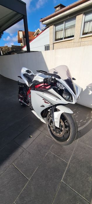 Vendo ou troco Yamaha r1 crossplane