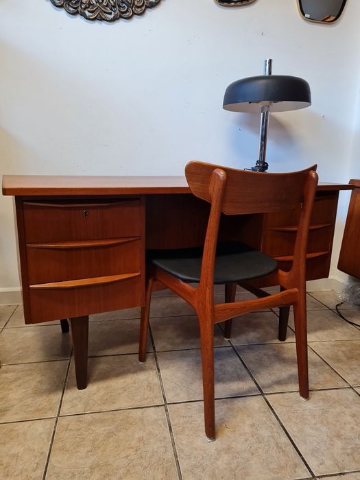 Biurko tekowe,wolnostojące,duński design,Dania lata 60/70,Mid century