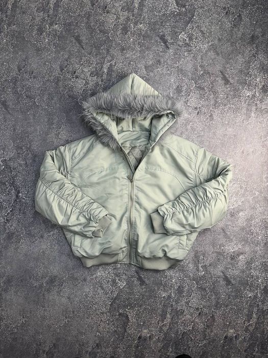 Белый бомбер с мехом MA1 opium archive аляска куртка курточка серая М