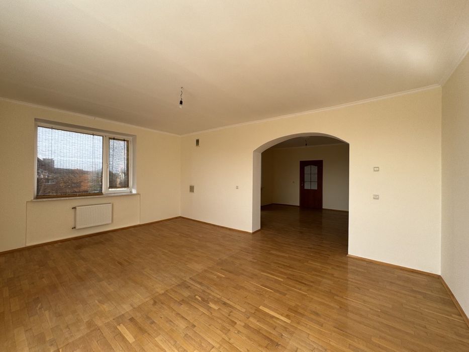 Продаж Будинку під Бізнес Ділянка 12сот с. Підгайці, Луцький район