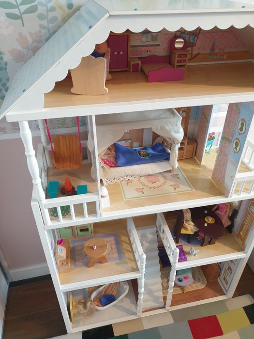 Duży drewniany domek dla lalek/barbie Kidkraft