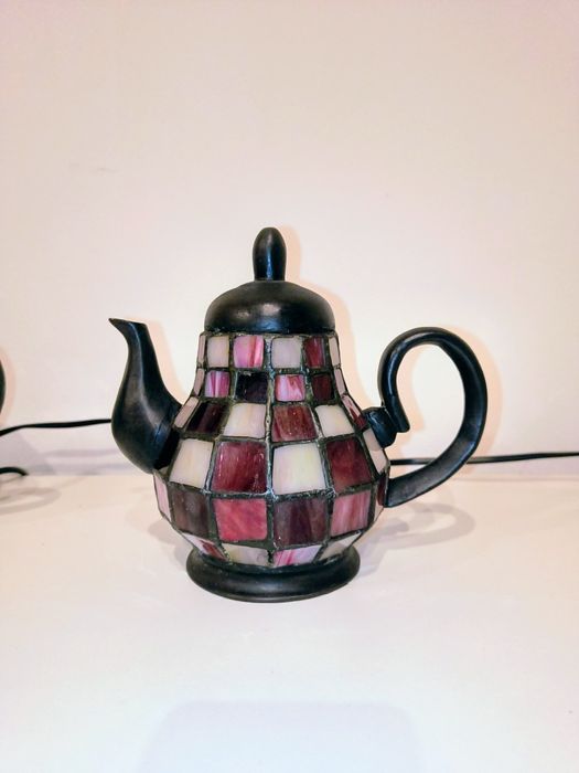 Tiffany lampa witrażowa stołowa / nocna / biurowa "imbryk"