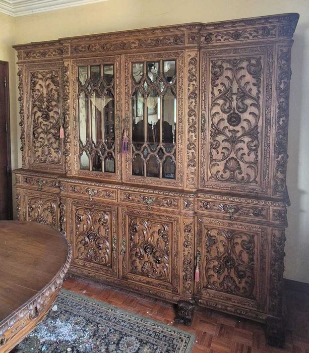 Mobília de Sala - Estilo Renascença de Braga